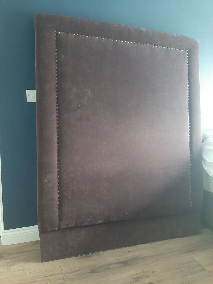 Headboard - Image 1