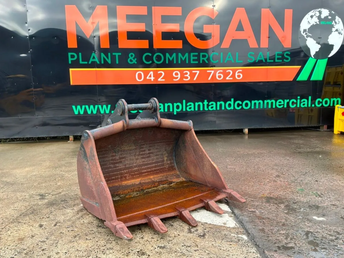 60"  WBB DIGGING BUCKET......80mm PINS...REPAIRS. - Image 1