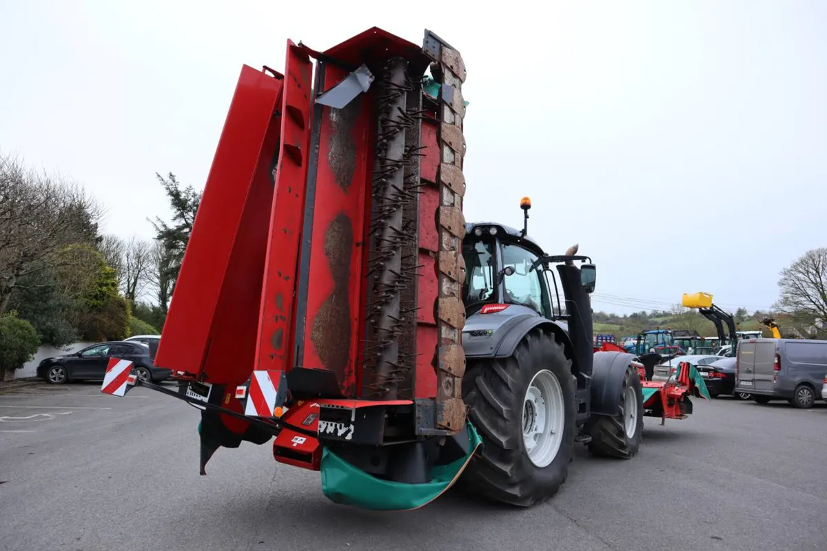 Kverneland Butterfly & Front Mowers - Image 3