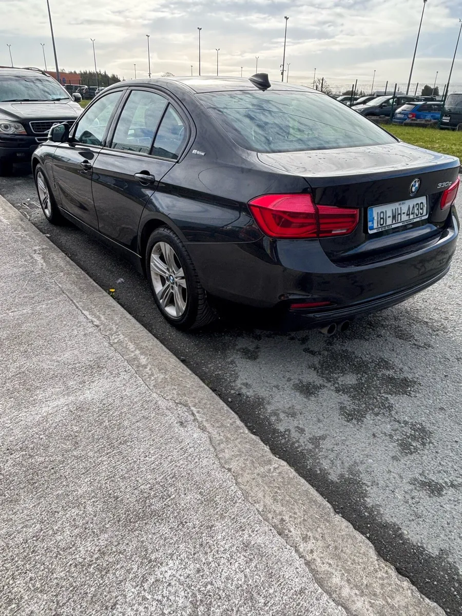 2018 BMW 330 E - Image 3