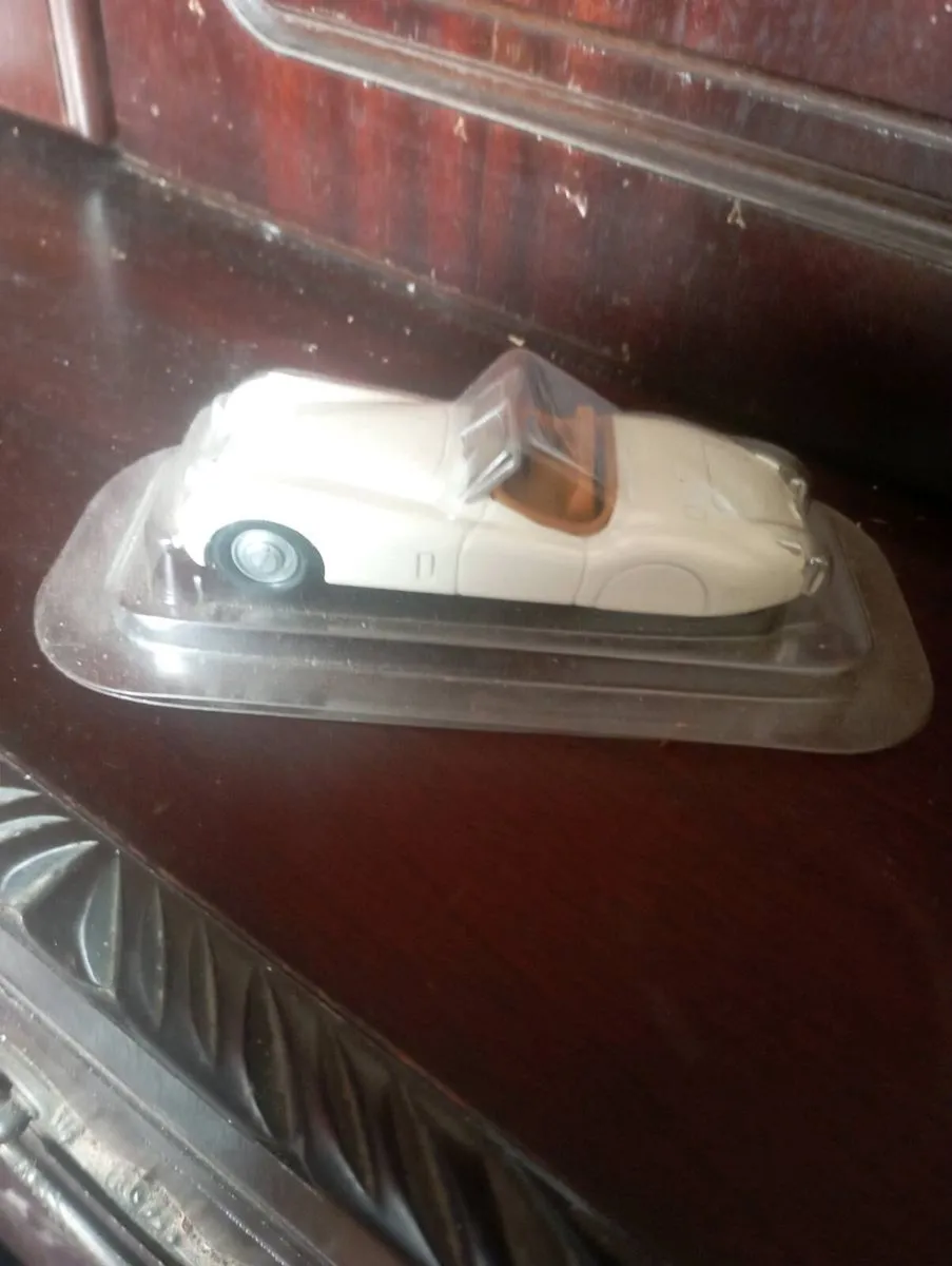 CORGI DIE-CAST MODLES CARS ALL 1-32  SCALE . - Image 4