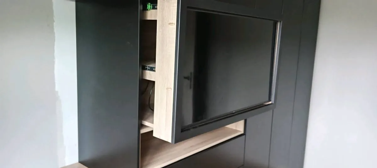 Fitted kitchen services - Image 3