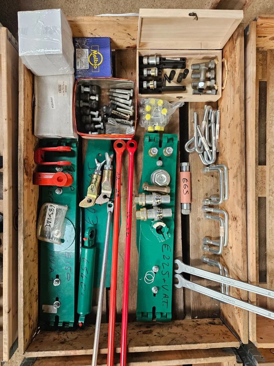 KVERNELAND/KUHN PLOUGH PARTS & NEW HOLLAND FILTERS - Image 1