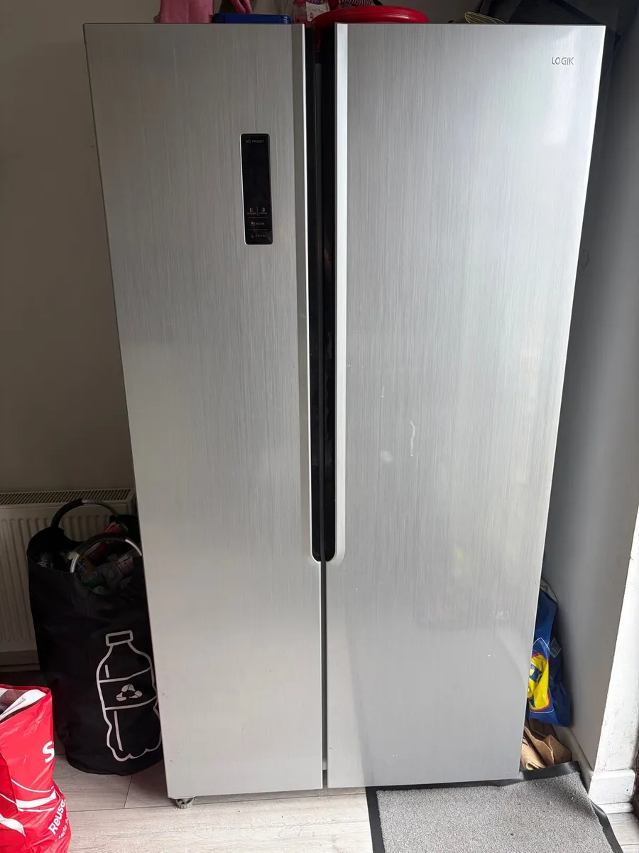 American style fridge freezer - Image 1