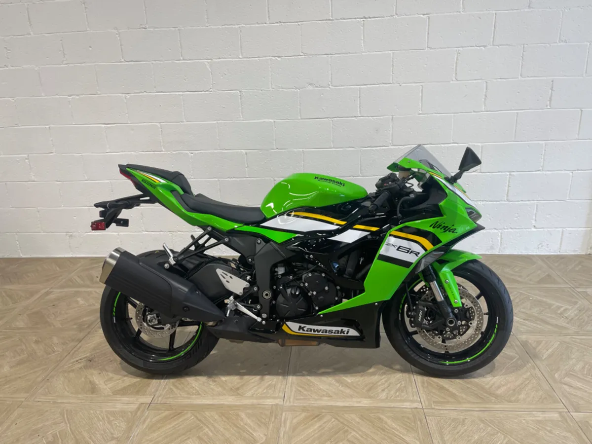 Kawasaki Ninja ZX6R - Image 1