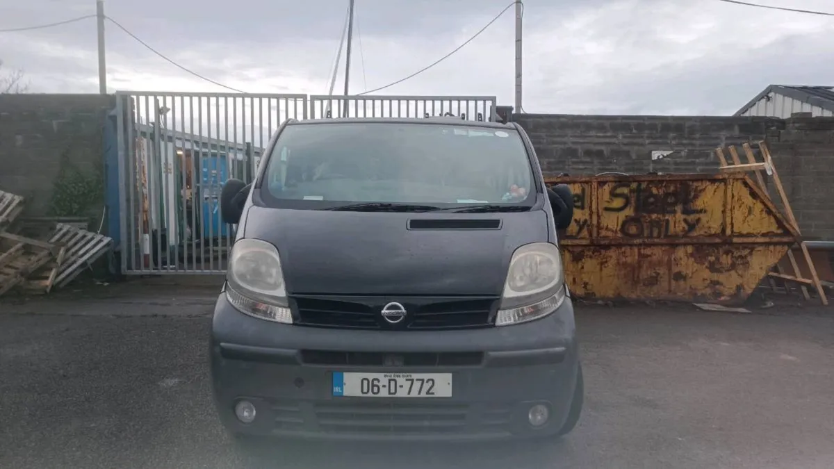 Nissan PrimaStar - Image 2