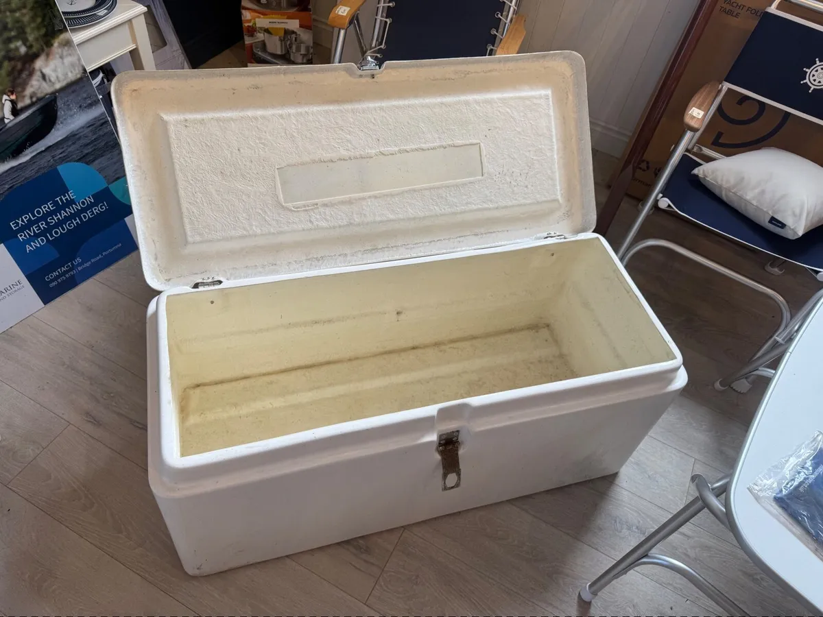 Fiberglass bench seat with storage - Image 2