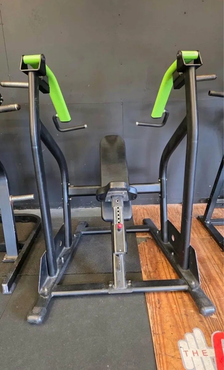 Gym Equipment - Image 4