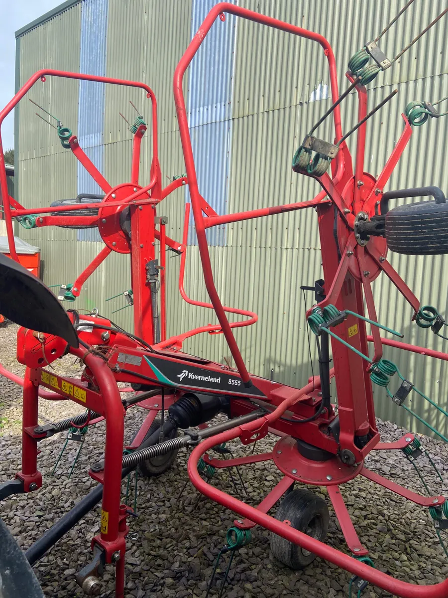 Kvernland 4 Rotar Tedder - Image 1