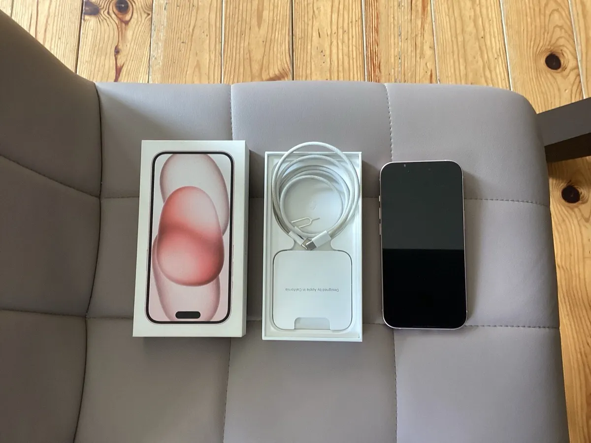 iPhone 15 128GB Pink - Image 3