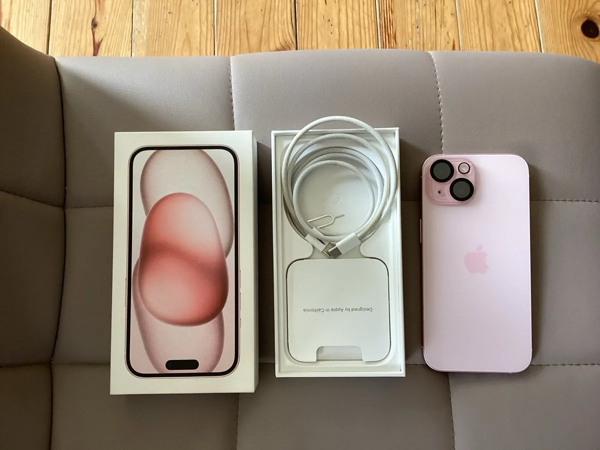 iPhone 15 128GB Pink - Image 2