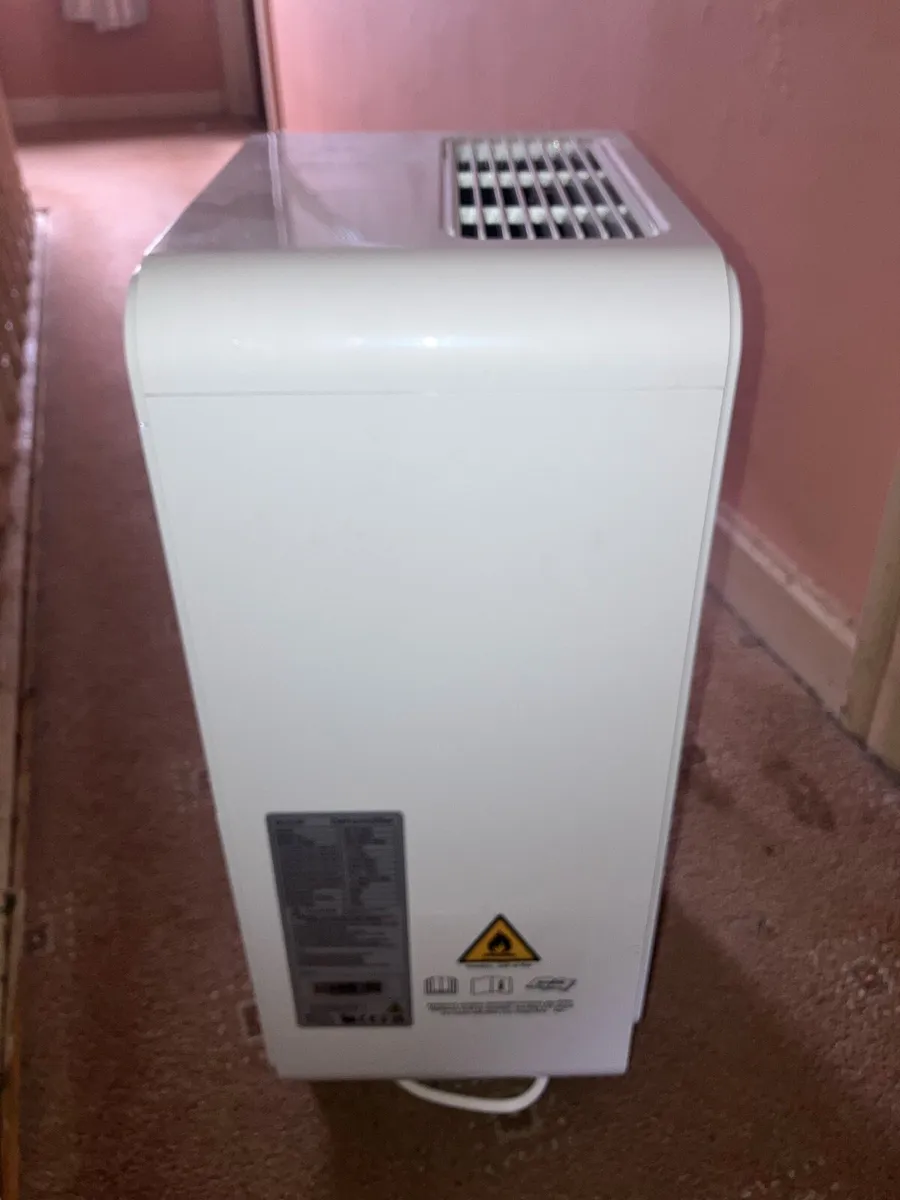 EcoAir DC12 MK3 Dehumidifier - Image 2