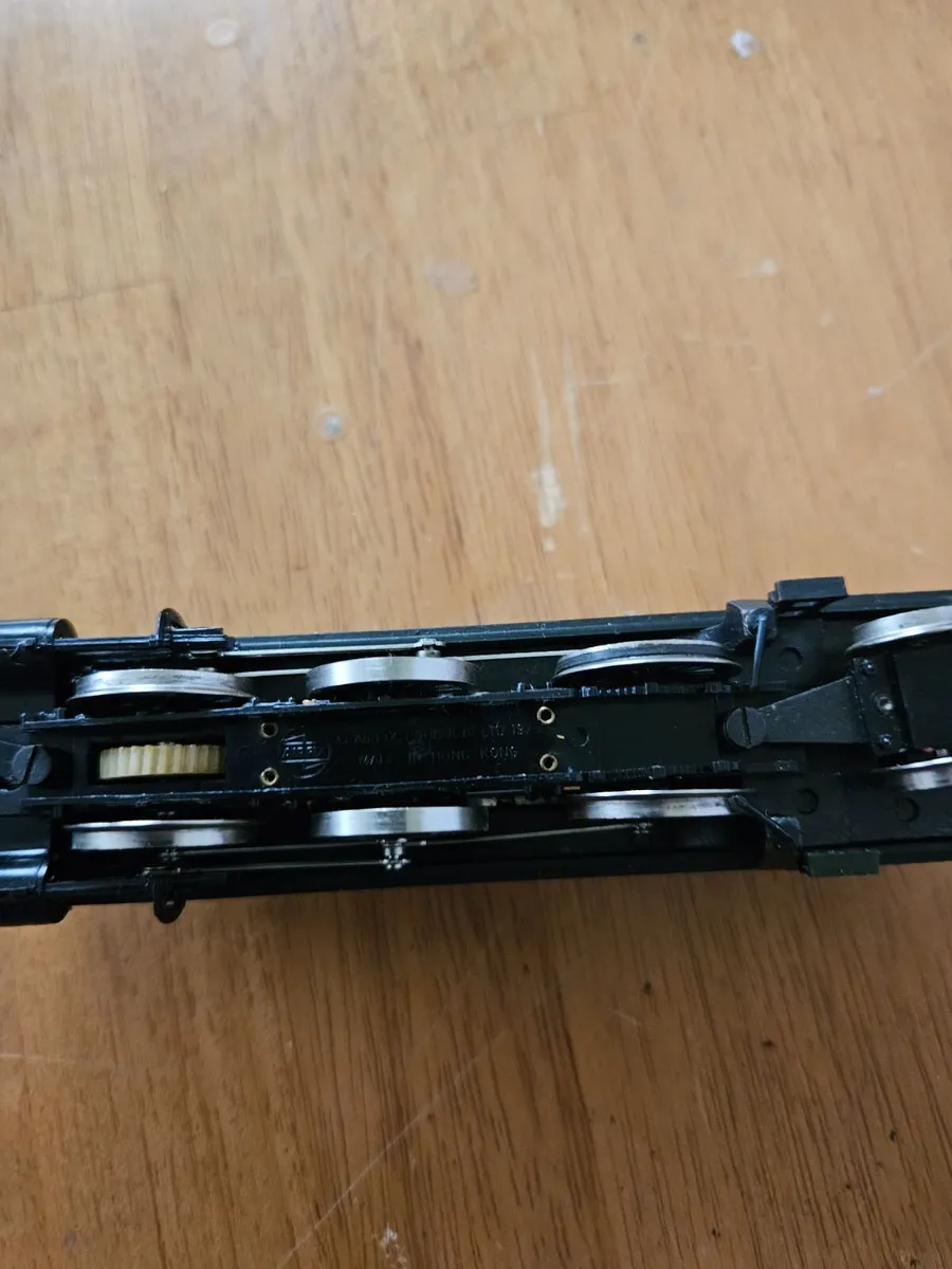 Hornby Airfix OO Gauge Tank Engine - Image 1