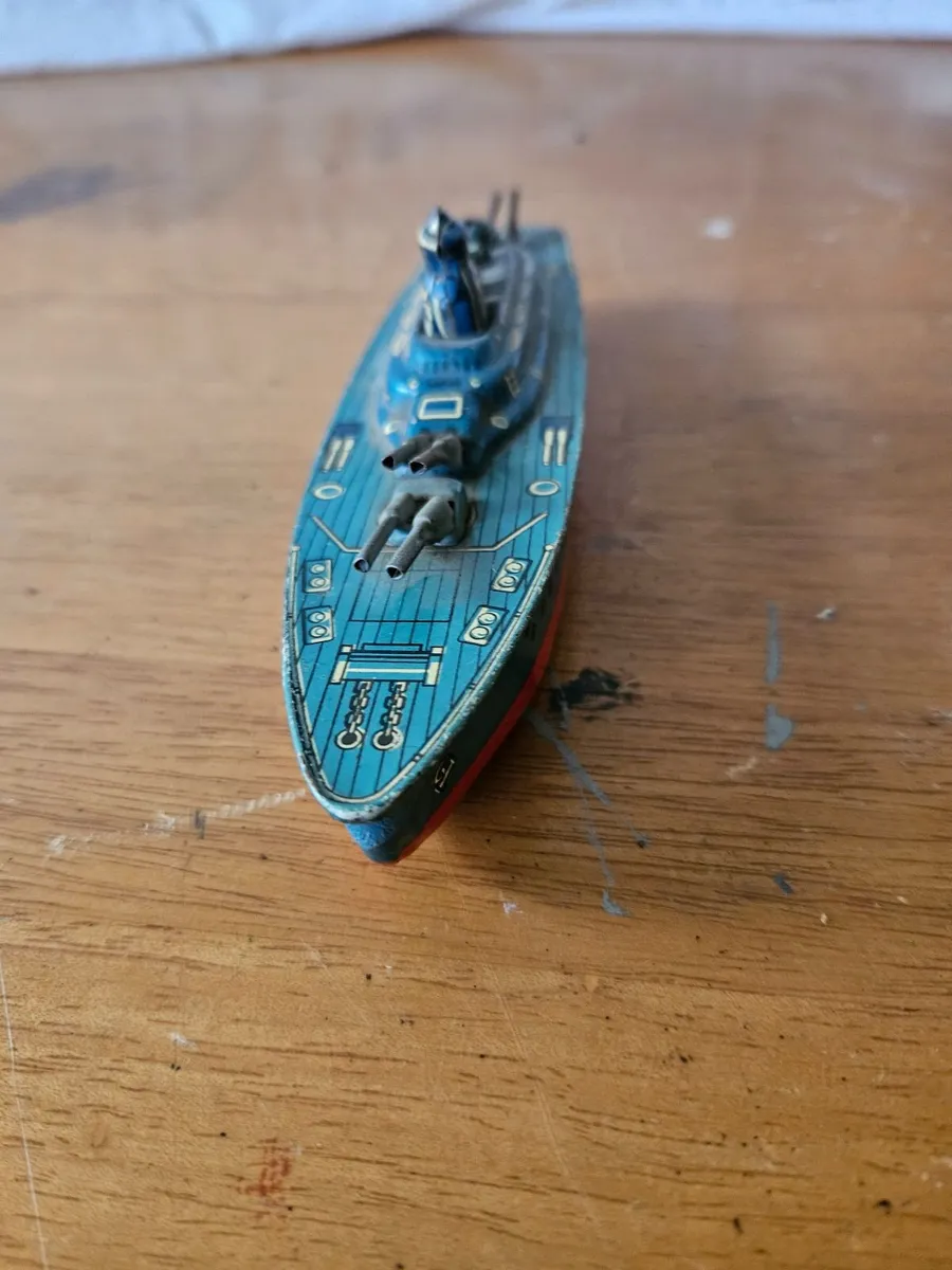 Vintage Tinplate USS Missouri Battleship Japan - Image 1