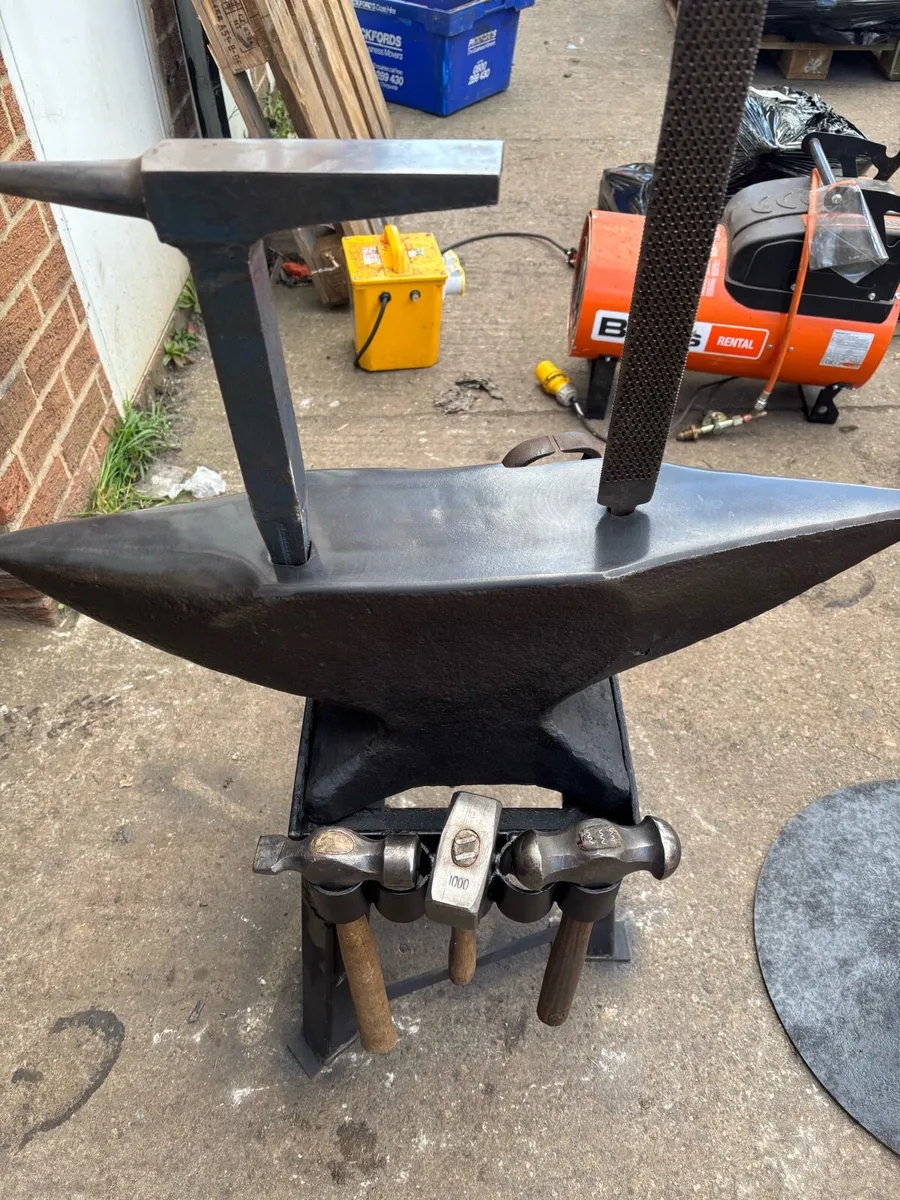 ANVIL& WORKSTATION French 120 kg - Image 2