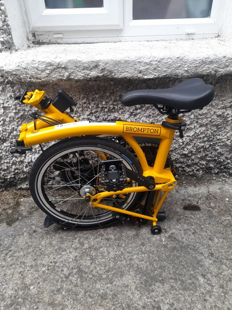 Brompton Foldable M6L Honeybee bike - Image 3
