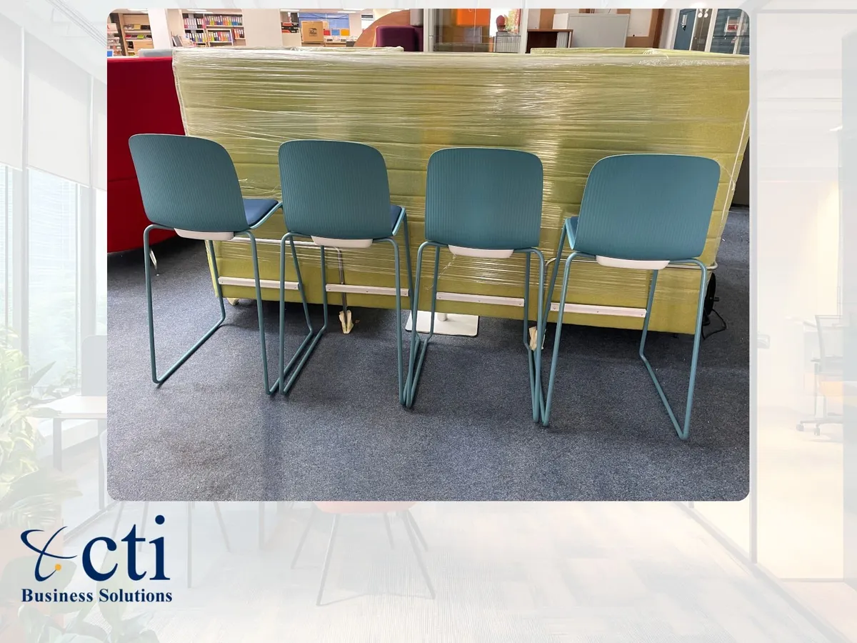 4 X Steelcase Cavatina Canteen High Stools-Grade A - Image 3