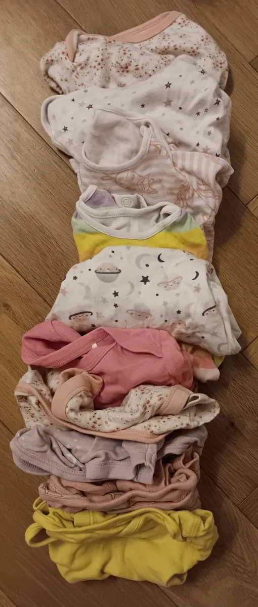 Baby clothes - Image 2