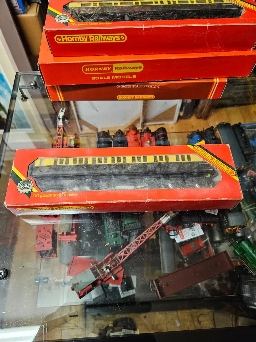 Hornby OO Gauge Carraige