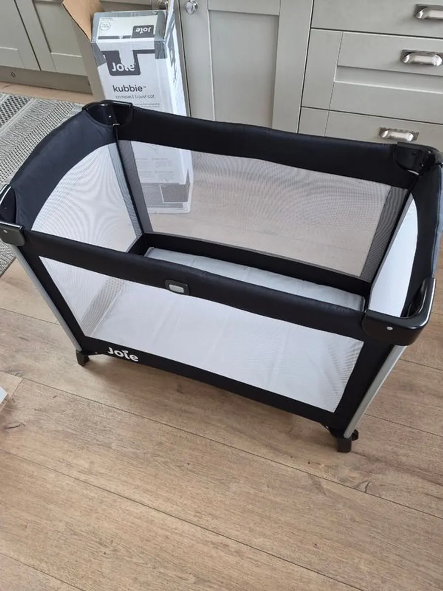 Joie Compact Travel Cot - Image 2