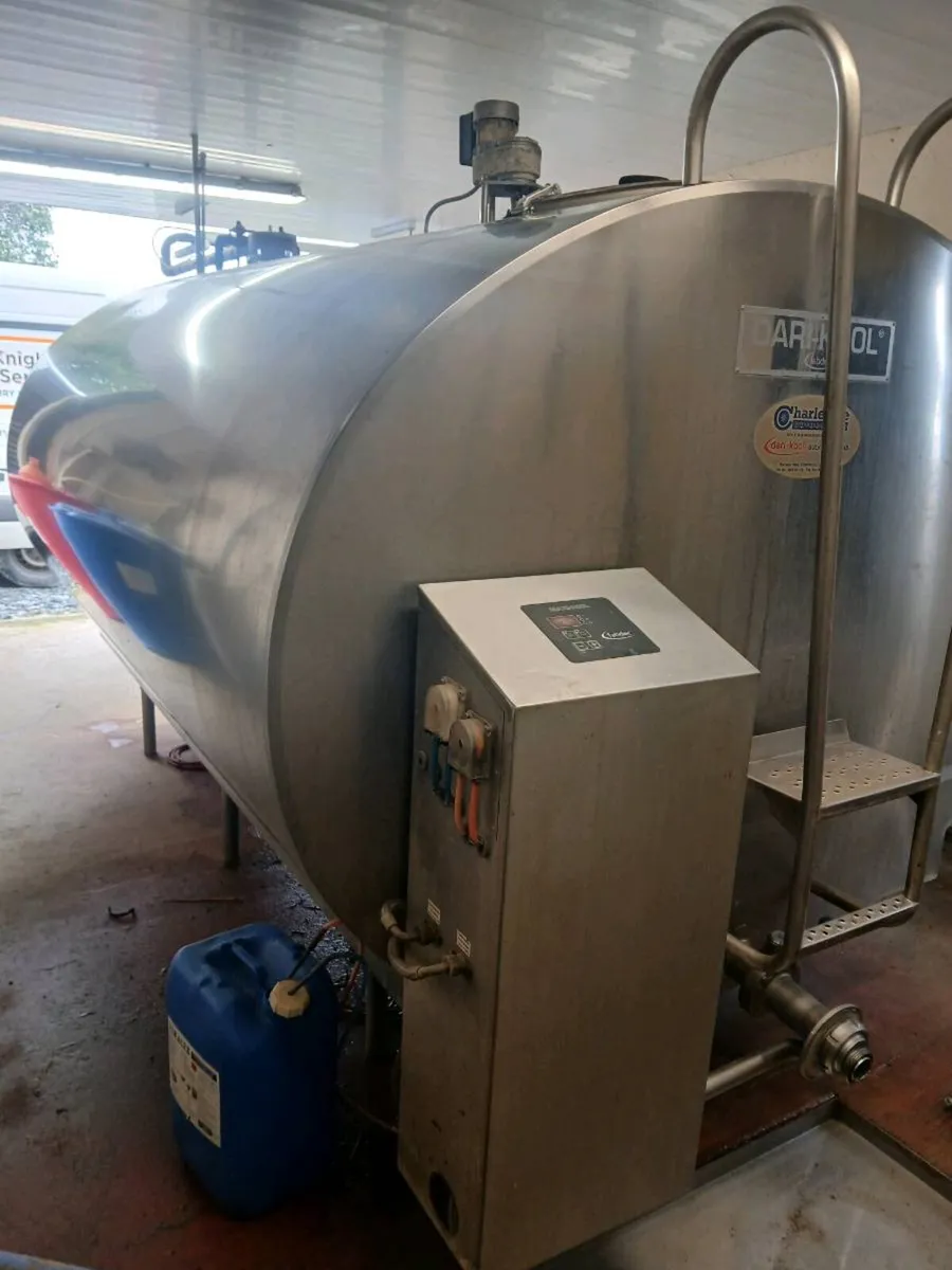 6000l daricool tank and 1200l cube - Image 1