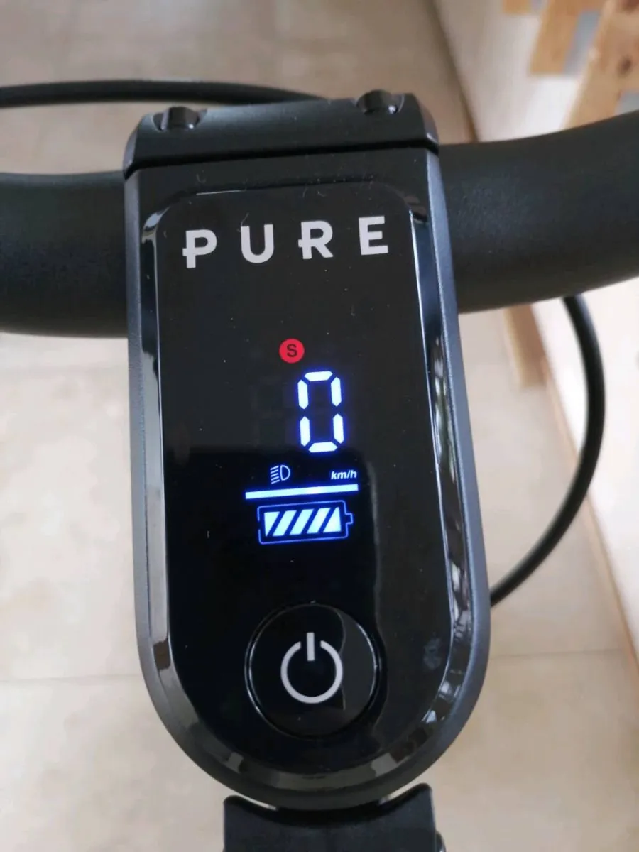 PURE Escape Pro electric scooter - Image 2