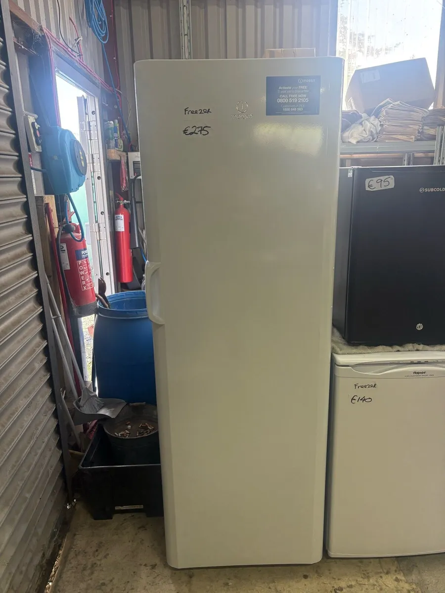 Indesit full freezer - Image 1
