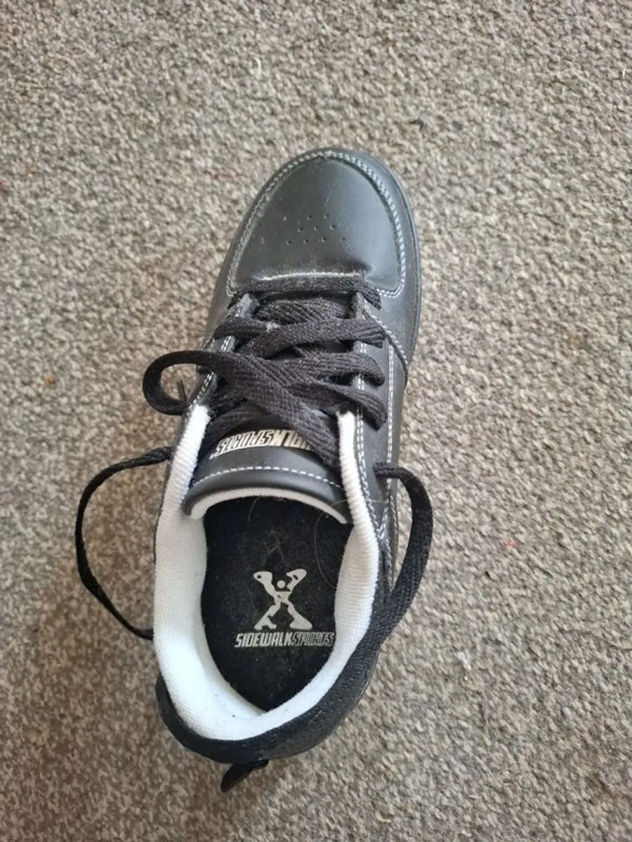 boys heelys - Image 1