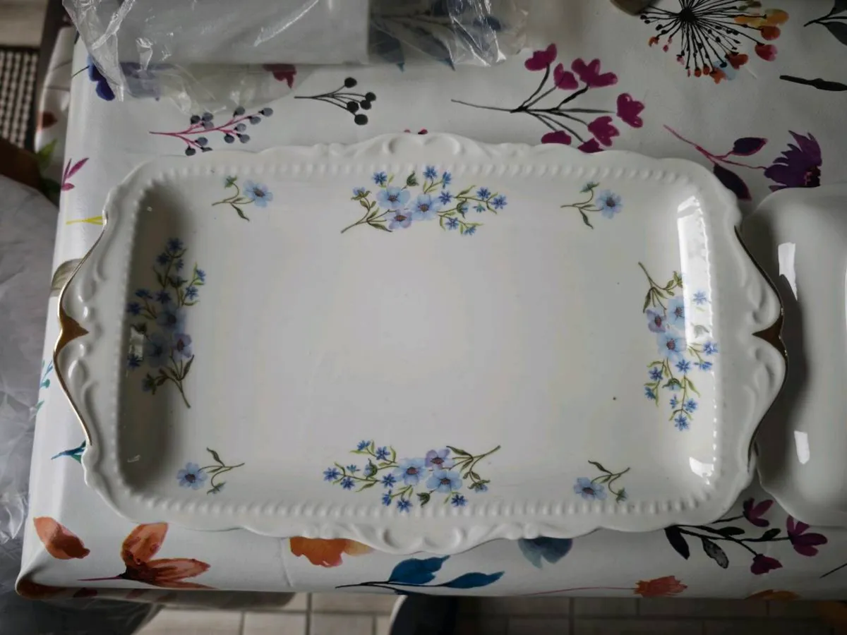 Richmond Bone China Blue Rock Sandwich Plate x 2 - Image 1