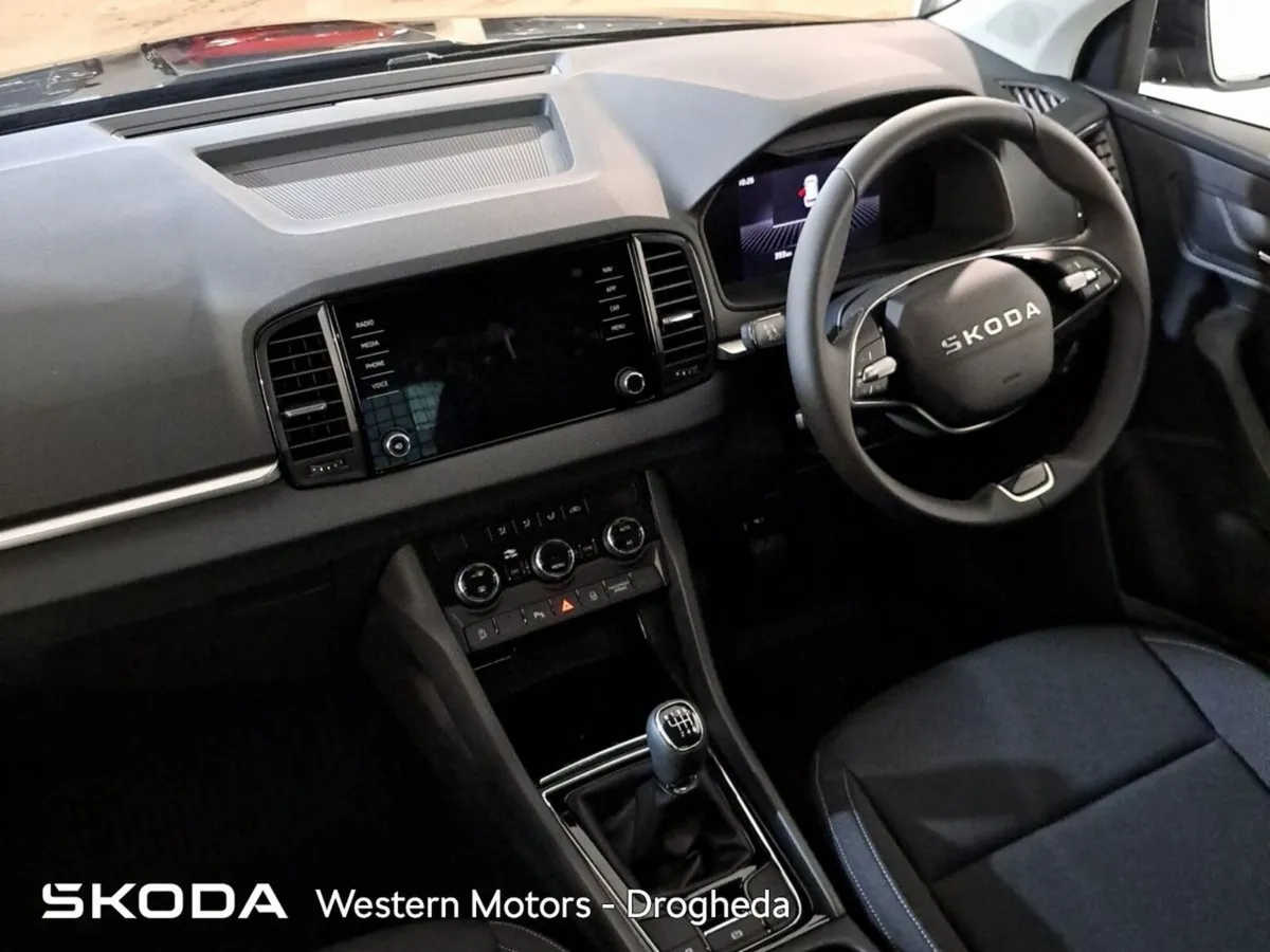 Skoda Karoq KAROQ SEL 2.0 TDI 115BHP Commercial - Image 3