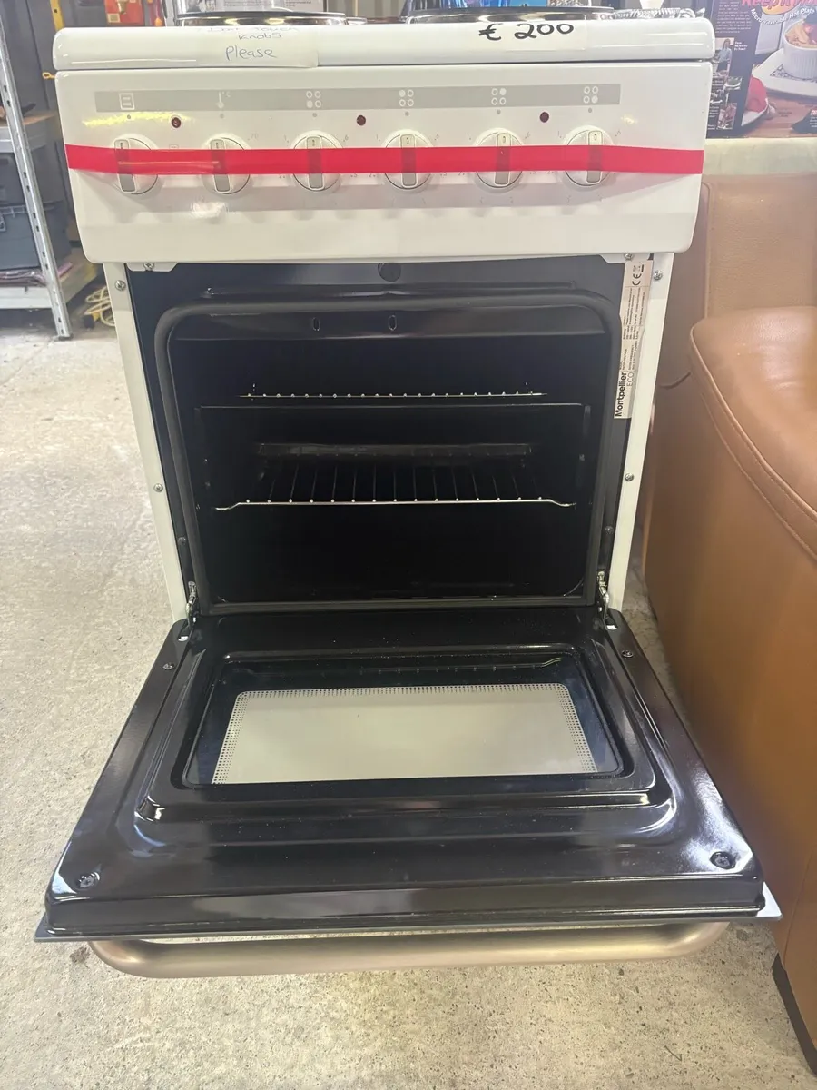 Montpellier slimline electric cooker - Image 3