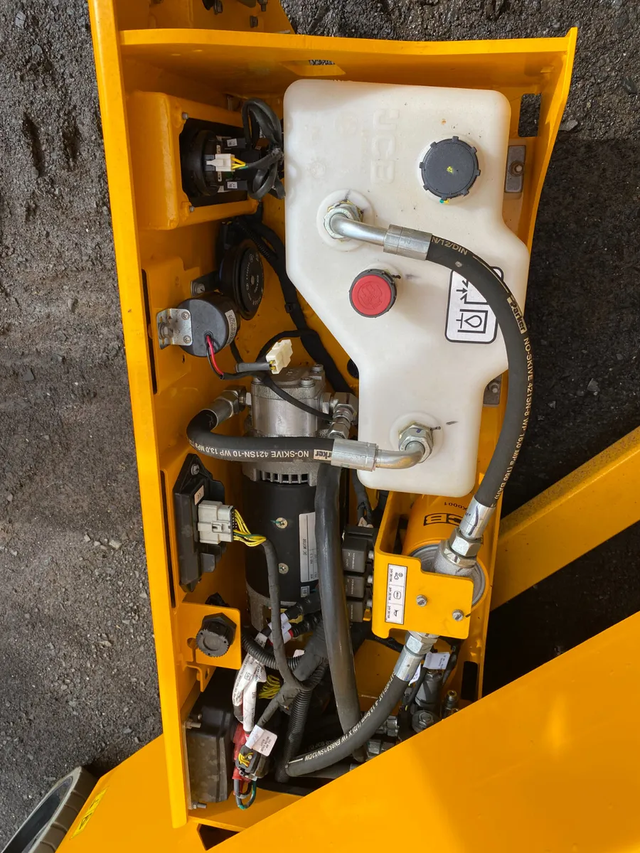 JCB S4550E SCISSOR LIFTS YEAR 2025 - Image 4