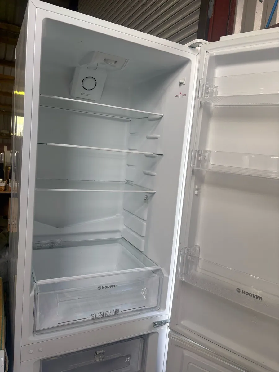 Hoover fridge freezer - Image 4