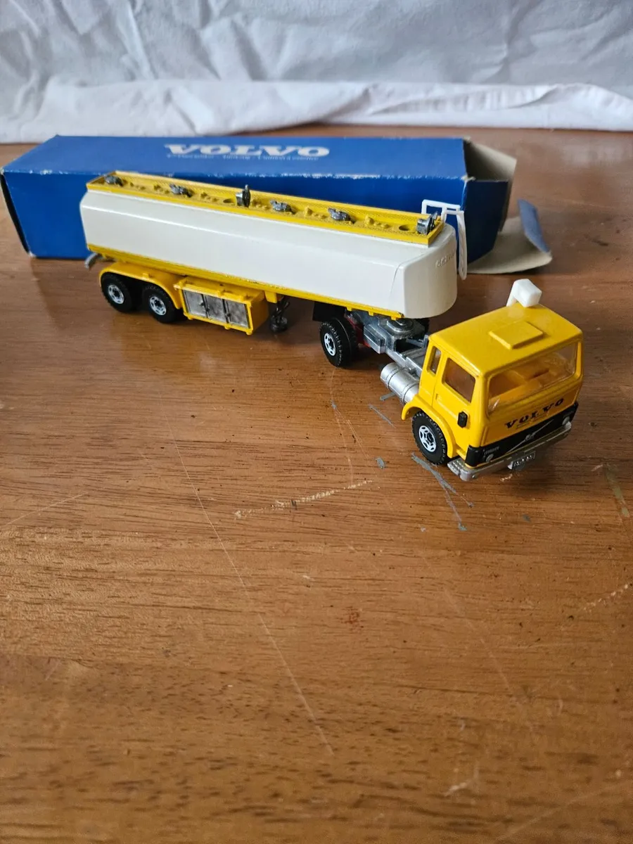 Corgi Siku Volvo Tractor Unit and Tanker Trailer - Image 1
