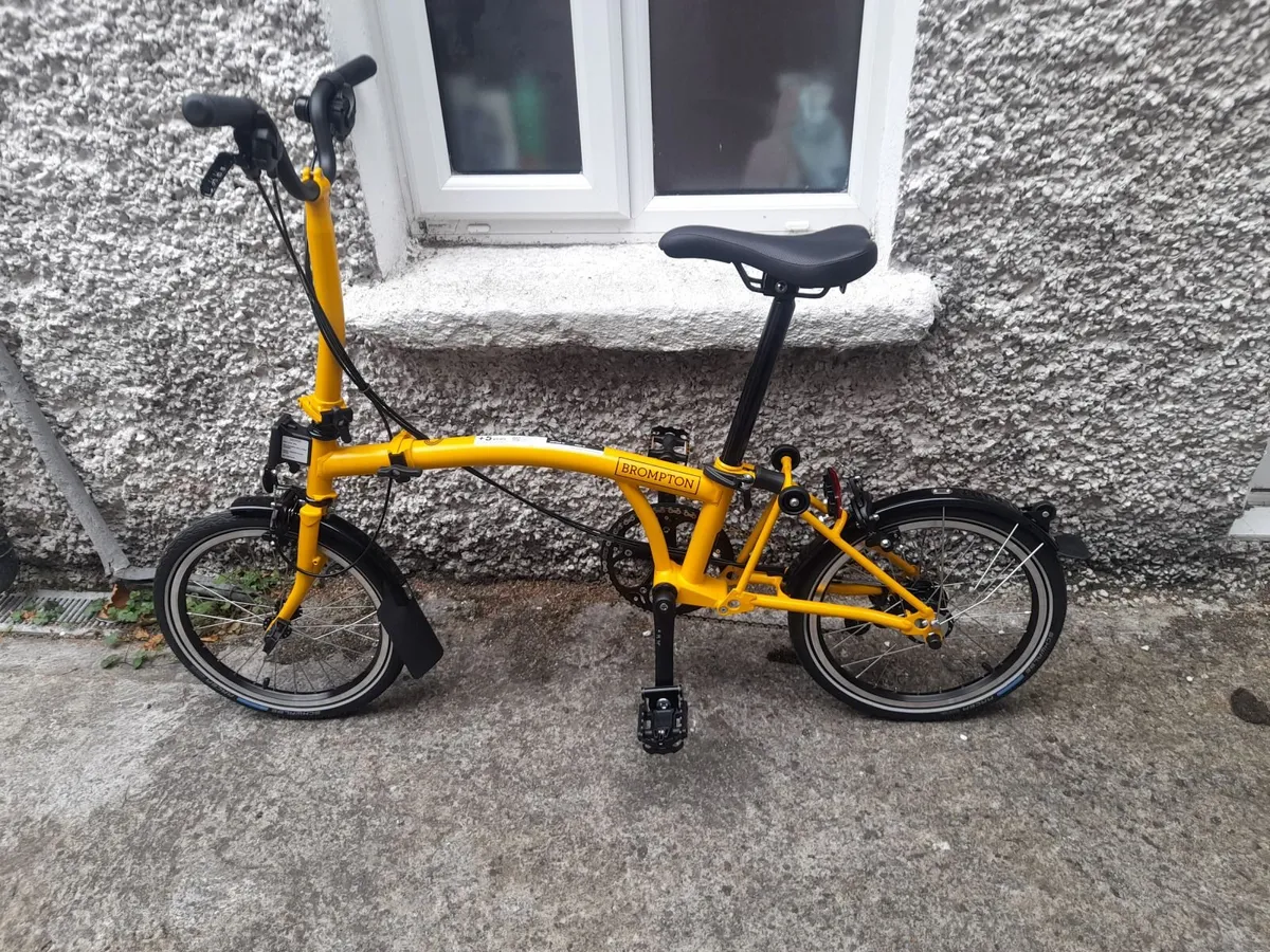 Brompton Foldable M6L Honeybee bike - Image 1