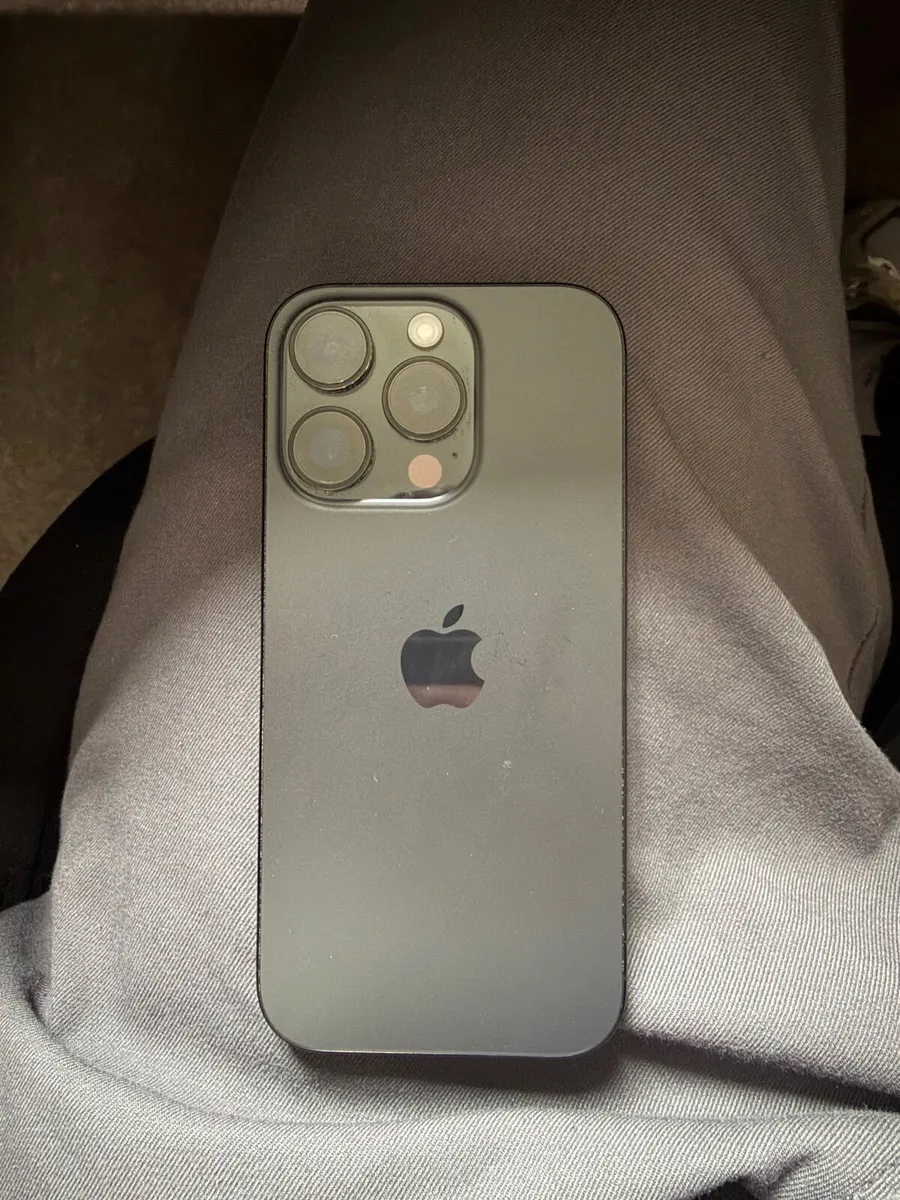 iPhone 16 pro - Image 2