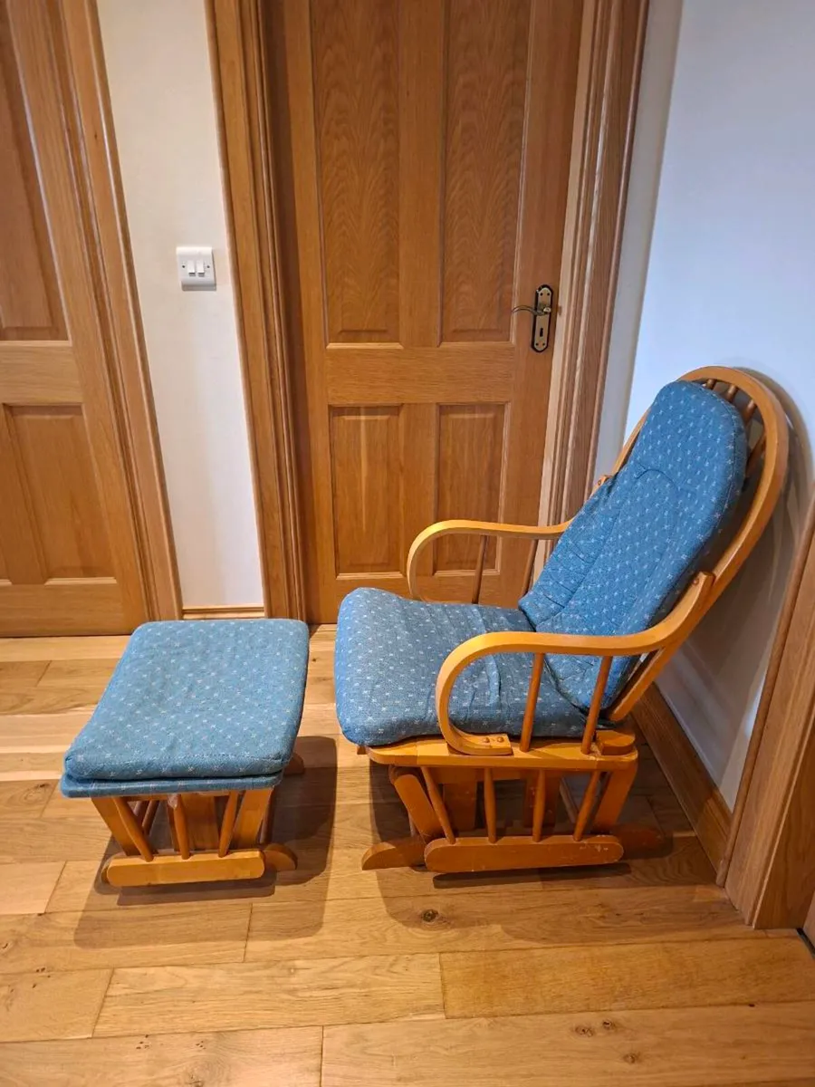 Rocking Chair - Image 2