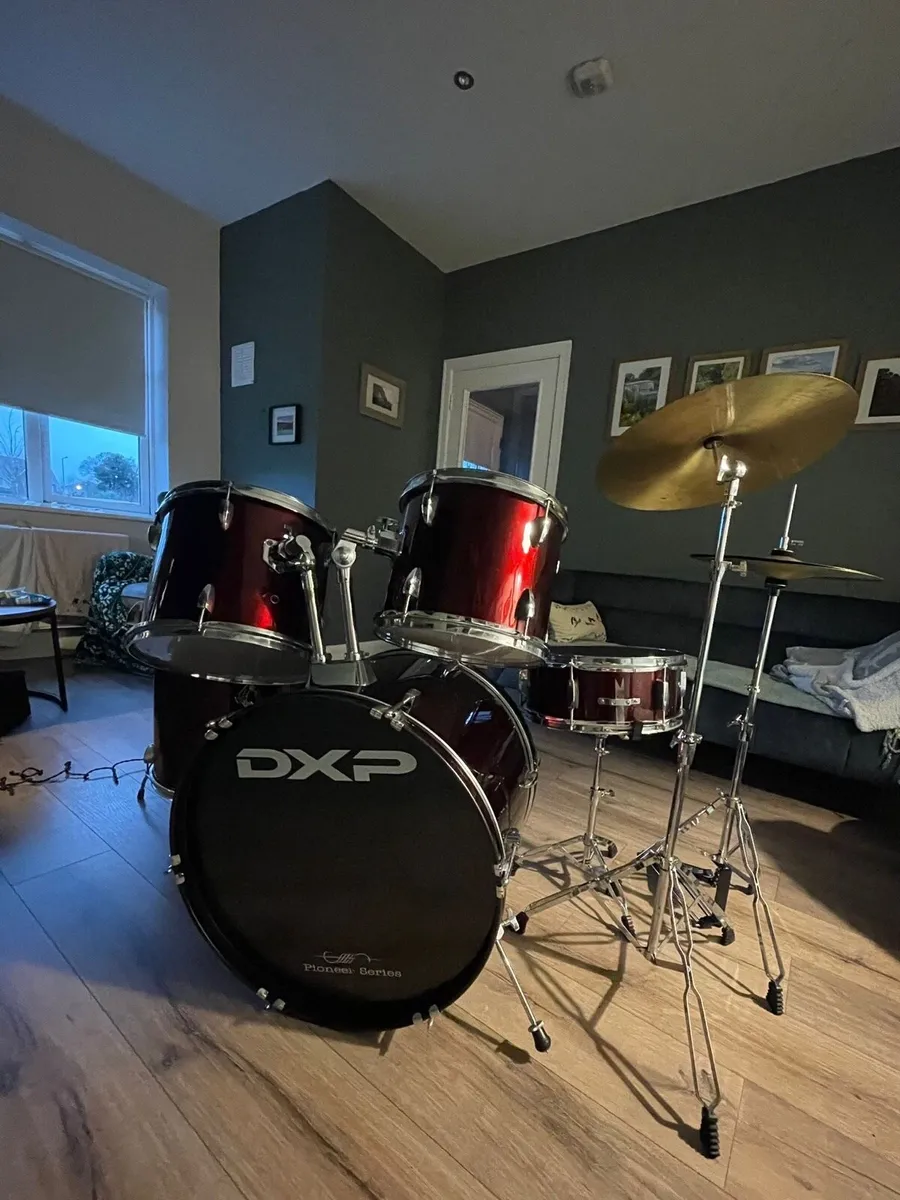 Drum Kit - Image 1