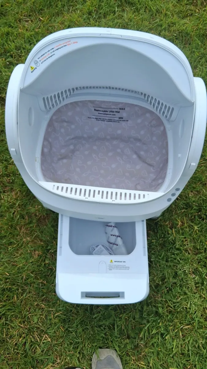 Petpovit automatic cat littre box - Image 1