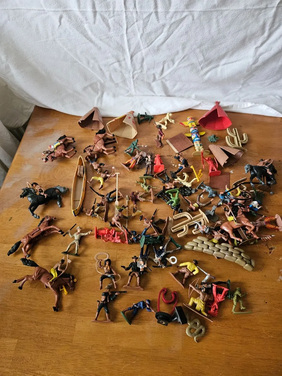 Vintage Britain's Cowboys and Indians - Image 1