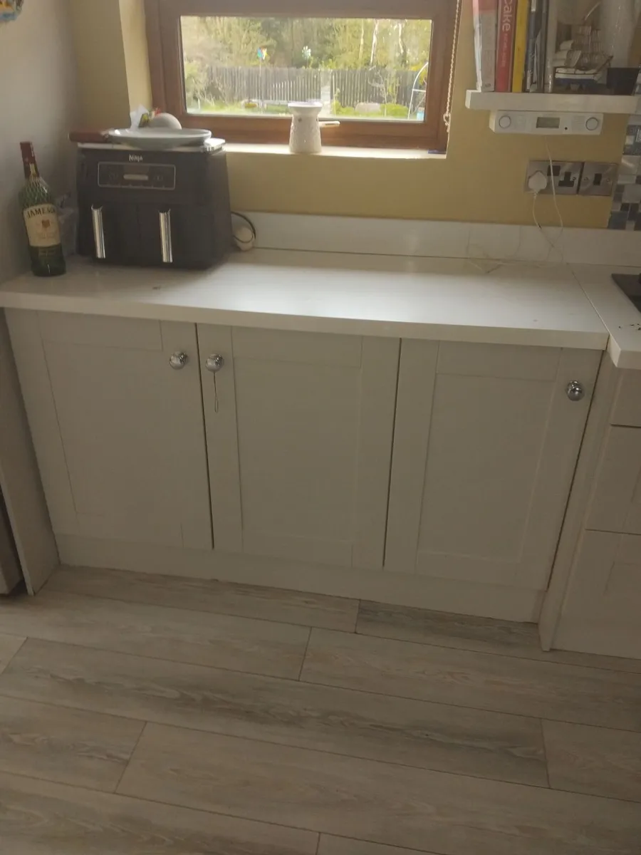 Kitchen press. - Image 2