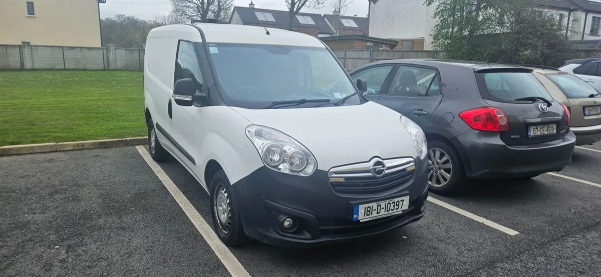Opel Combo 2018 - Image 2