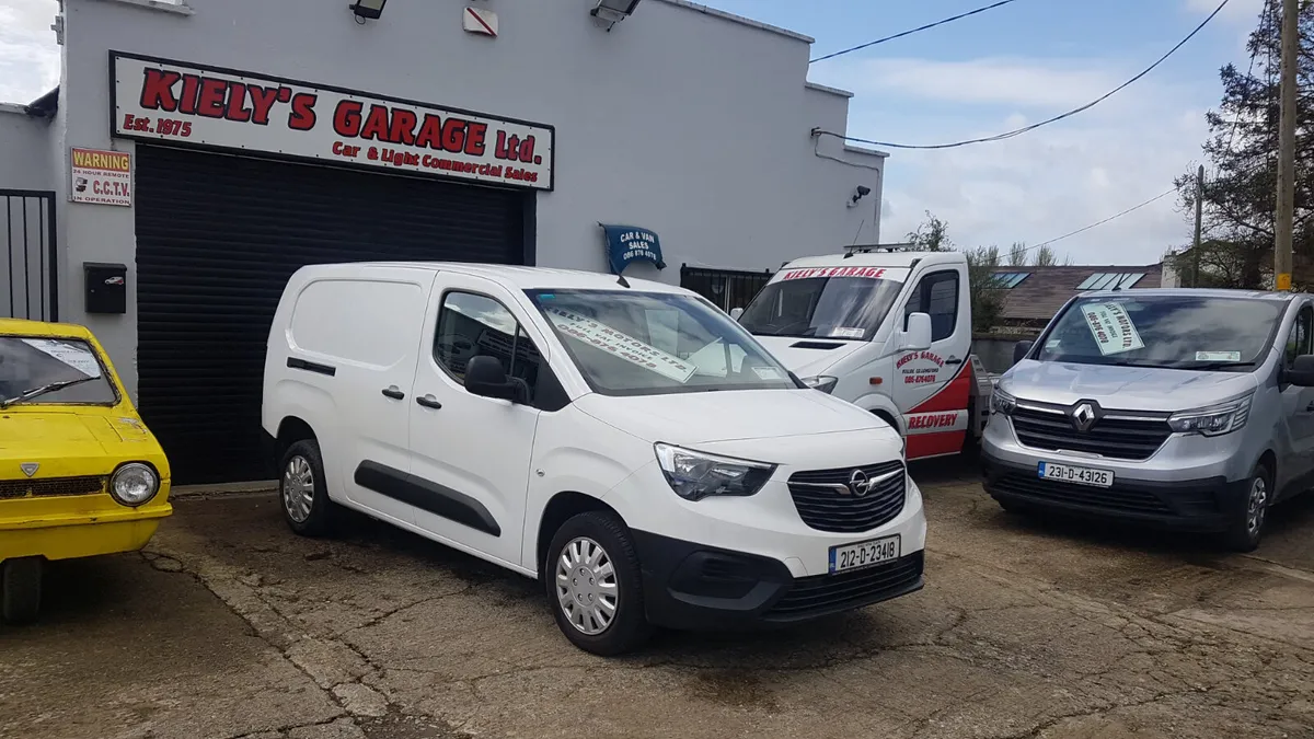 Opel Combo MAXI 212D 100BHP VAT INVOICE - Image 1