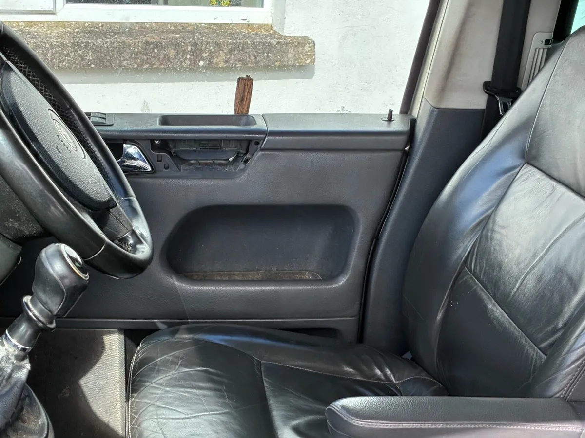 Vw caravelle - Image 4