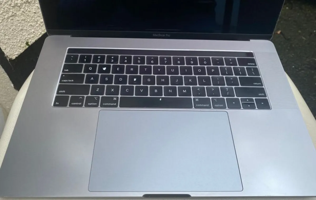 Macbook Pro 2019 I7 32gb Ram 512gb Ssd - Image 2