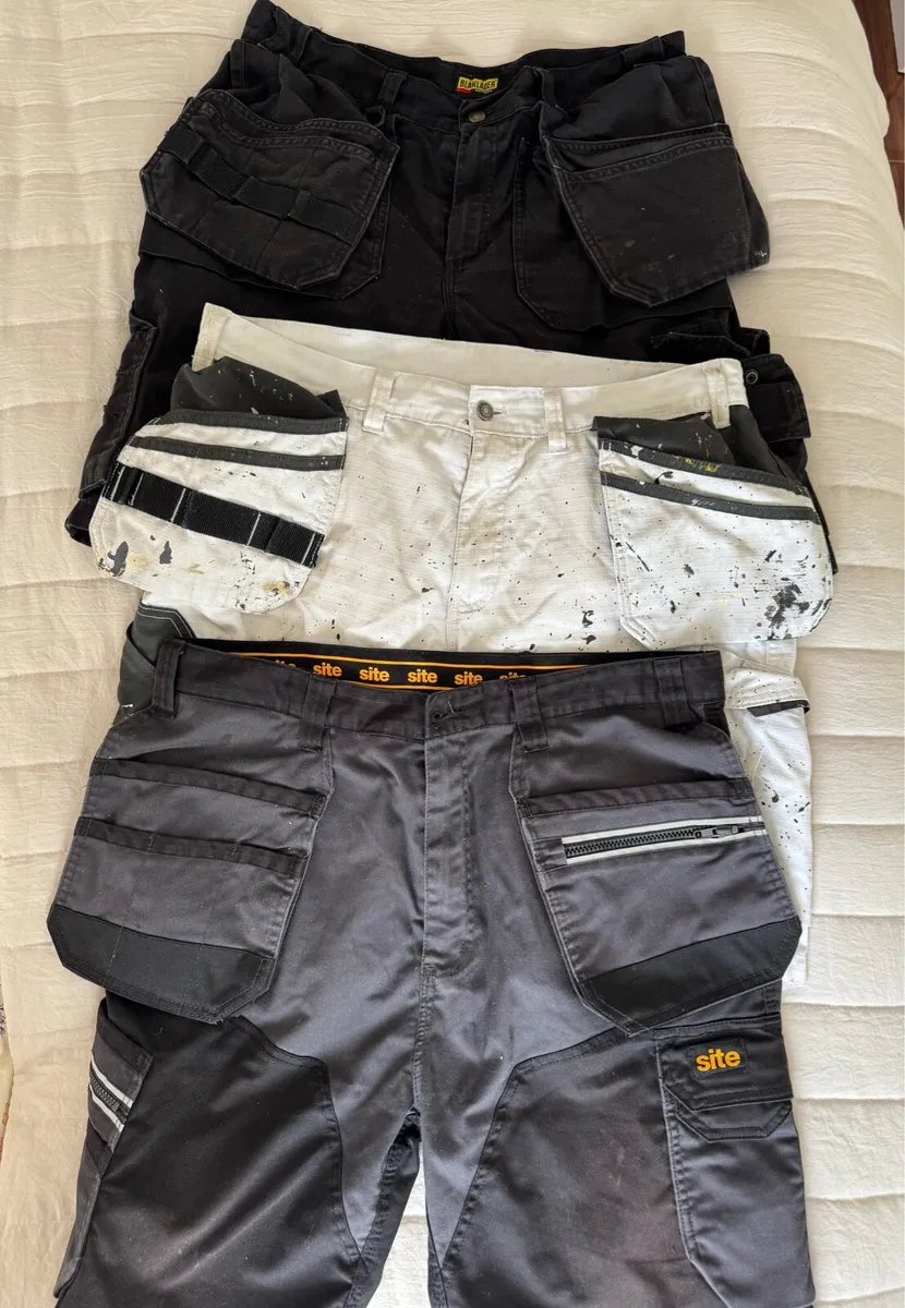 3 pairs of work shorts - Image 1