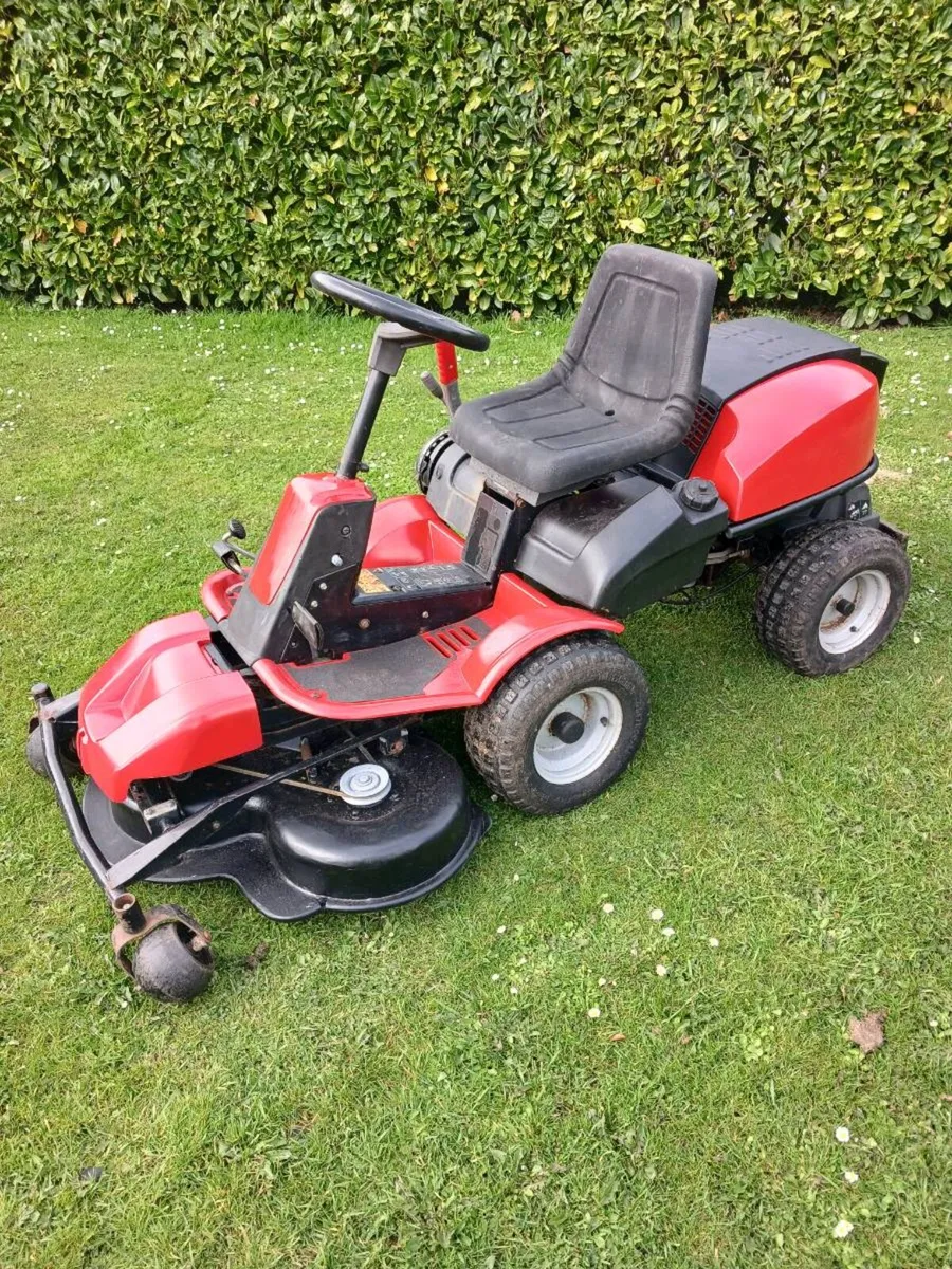 Jonsered front Rider hydrostatic Briggs engine - Image 1