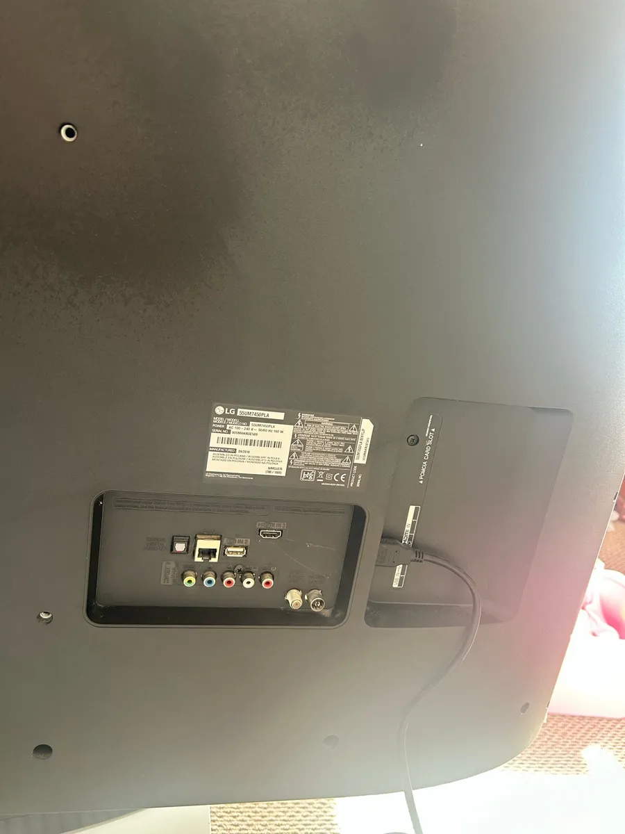 LG Smart TV 50 inch - Image 3