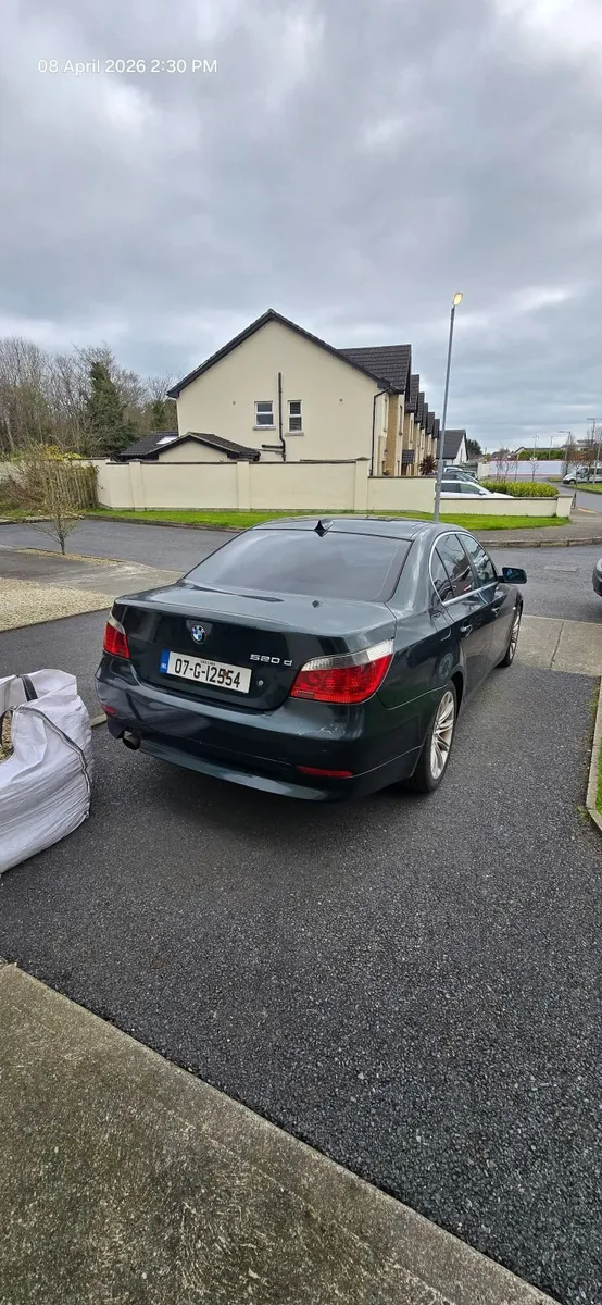 BMW 520D 2007 - Image 2