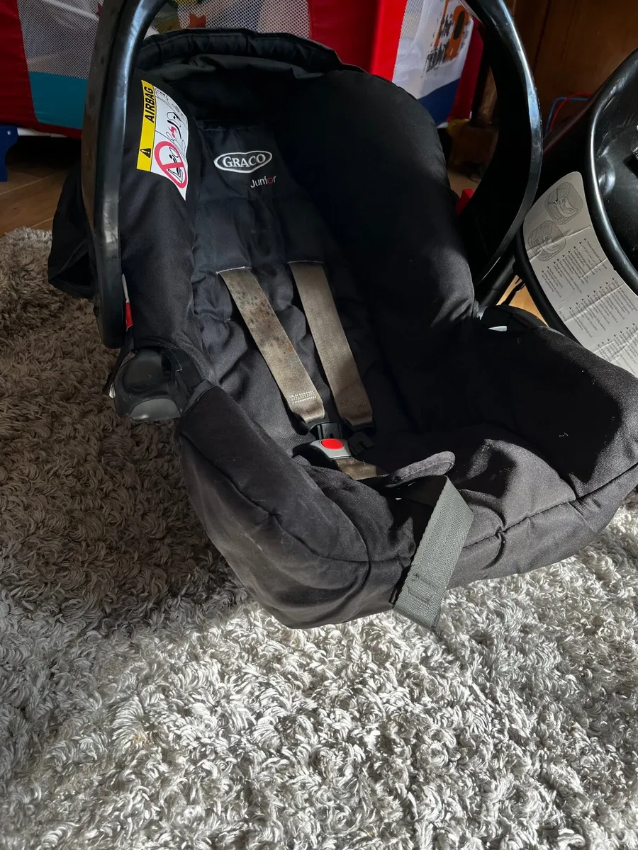Graco junior car seat - Image 2